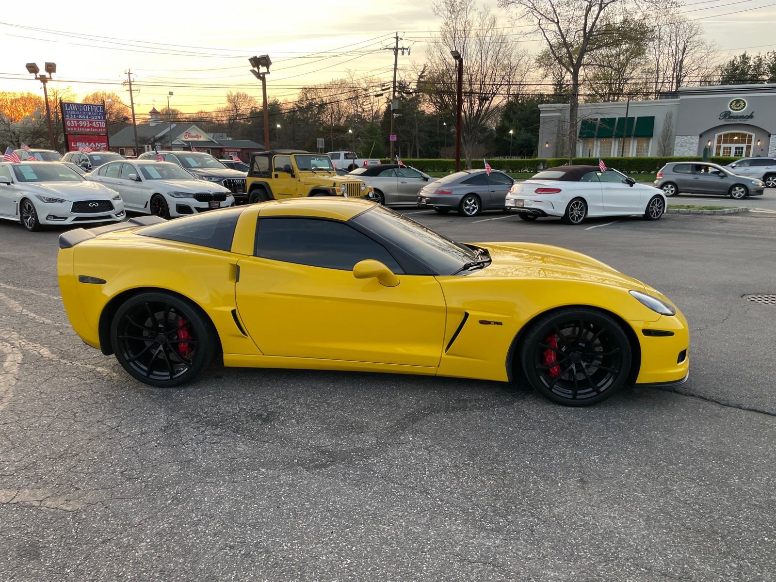 Used 2006 Chevrolet Corvette Z06 w/ Preferred Equipment Group RWD image 6