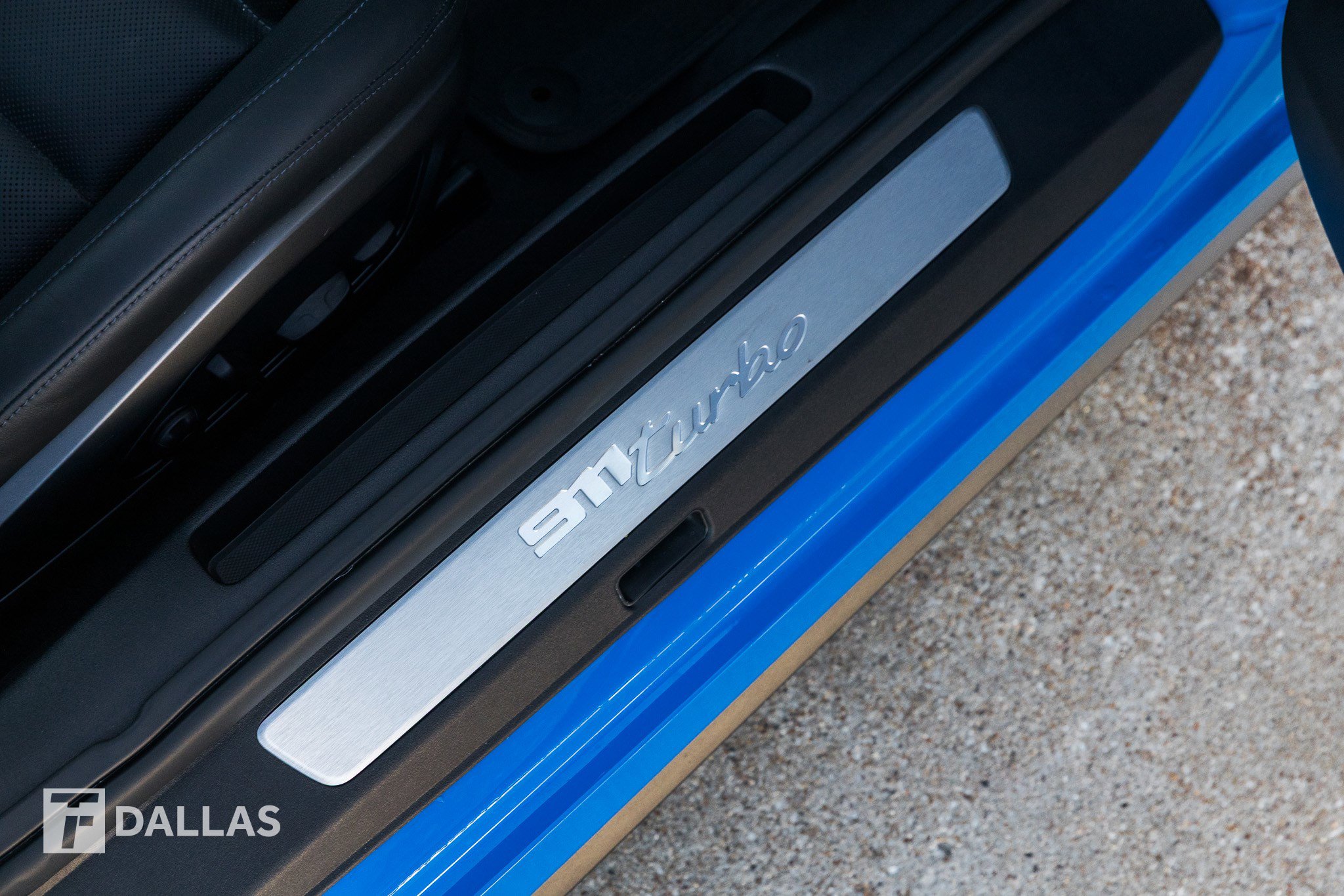 Used 2022 Porsche 911 Turbo image 36