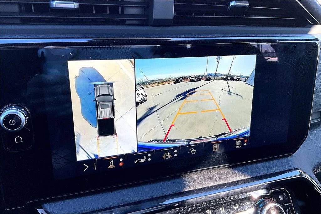 Used 2025 GMC Sierra 1500 AT4 w/ AT4 Premium Package image 30