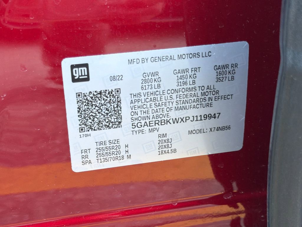 Used 2023 Buick Enclave Essence w/ LPO, Floor Liner Package image 39