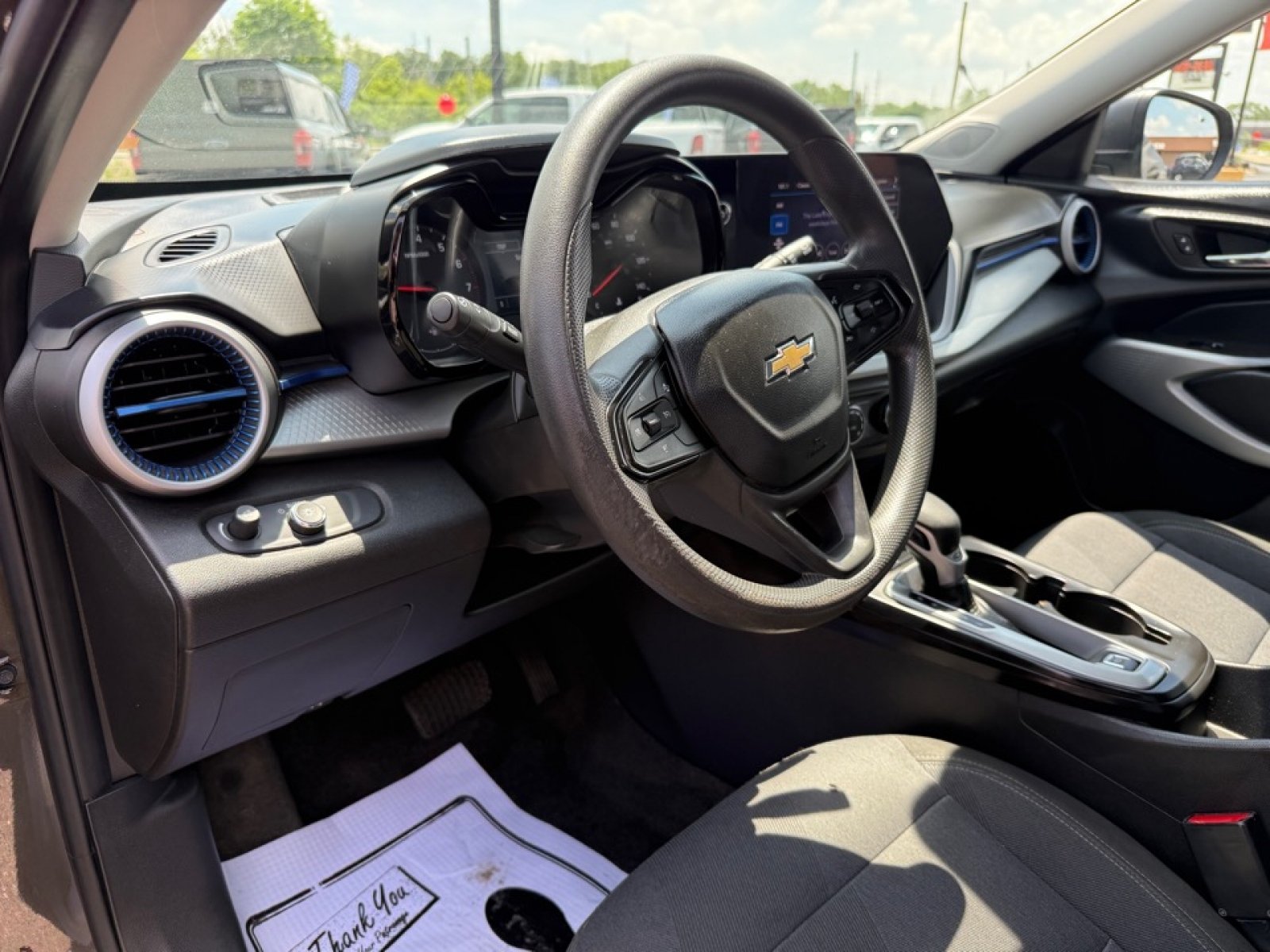 Used 2024 Chevrolet Trax LS FWD image 17