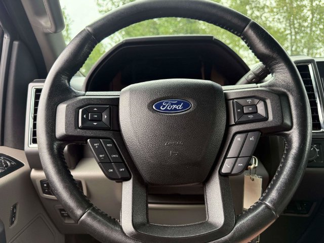 Used 2017 Ford F150 XLT w/ Equipment Group 302A Luxury AWD/4WD image 20