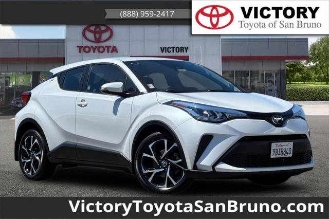Certified 2022 Toyota C-HR XLE image 1