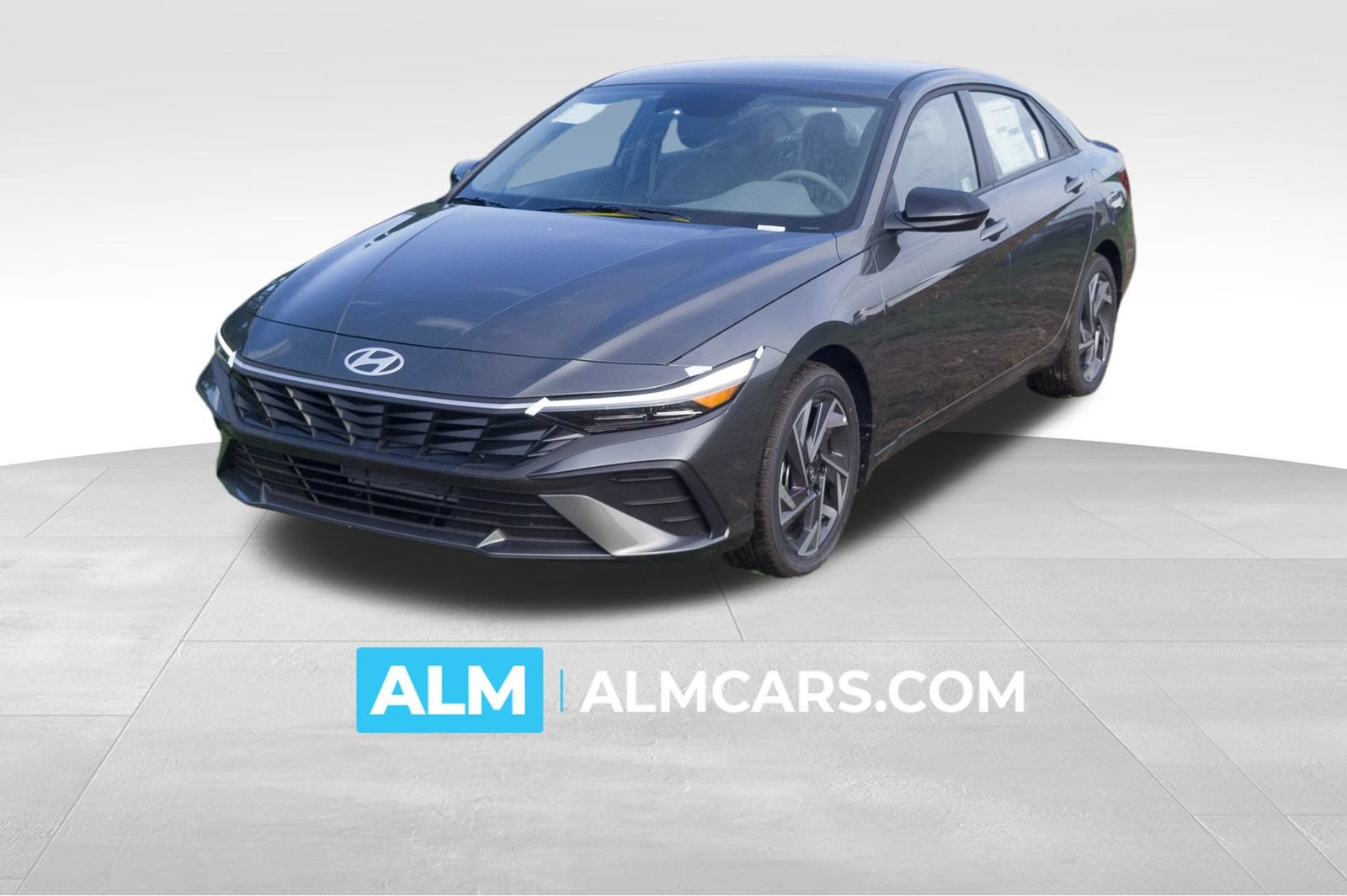 Certified 2025 Hyundai Elantra Sport FWD image 1