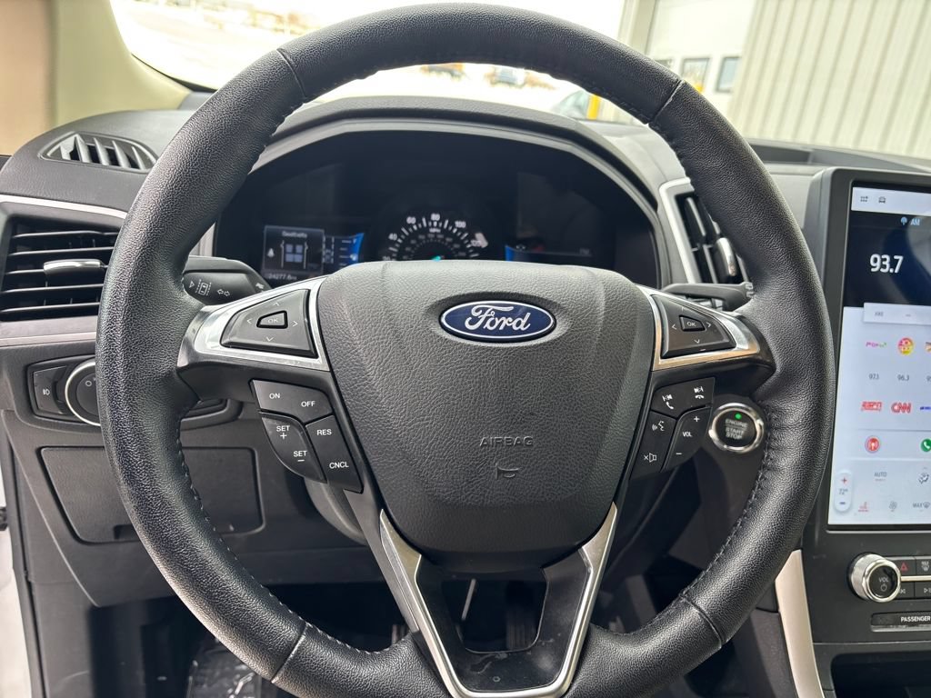 Used 2024 Ford Edge SEL w/ Convenience Package AWD/4WD image 14