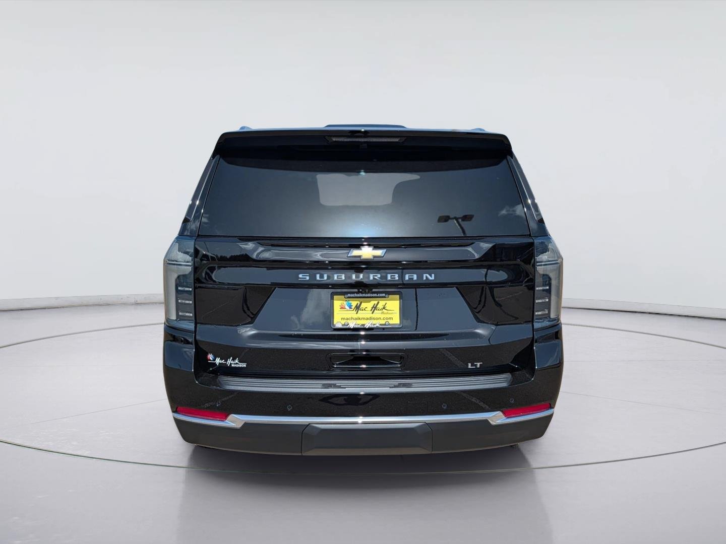 New 2026 Chevrolet Suburban LT w/ Comfort Package RWD image 4