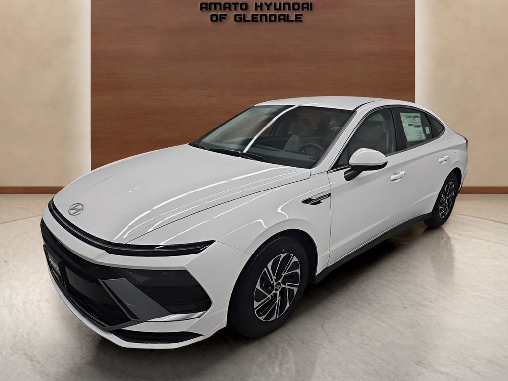 New 2026 Hyundai Sonata Blue FWD image 2