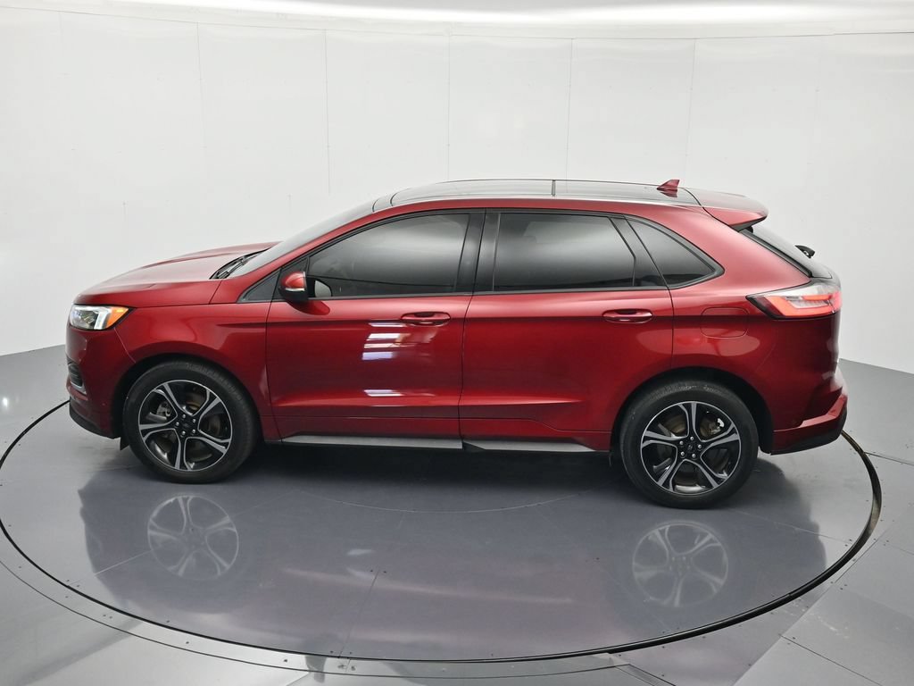 Certified 2019 Ford Edge ST w/ Equipment Group 401A AWD/4WD image 37