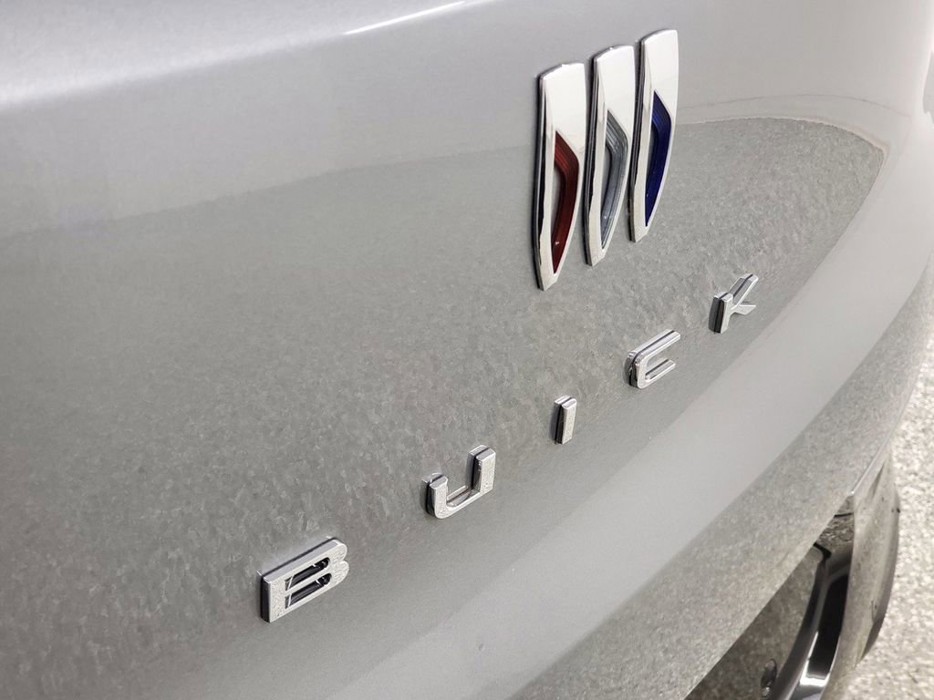 Used 2024 Buick Encore GX Sport Touring w/ Advanced Technology Package image 27