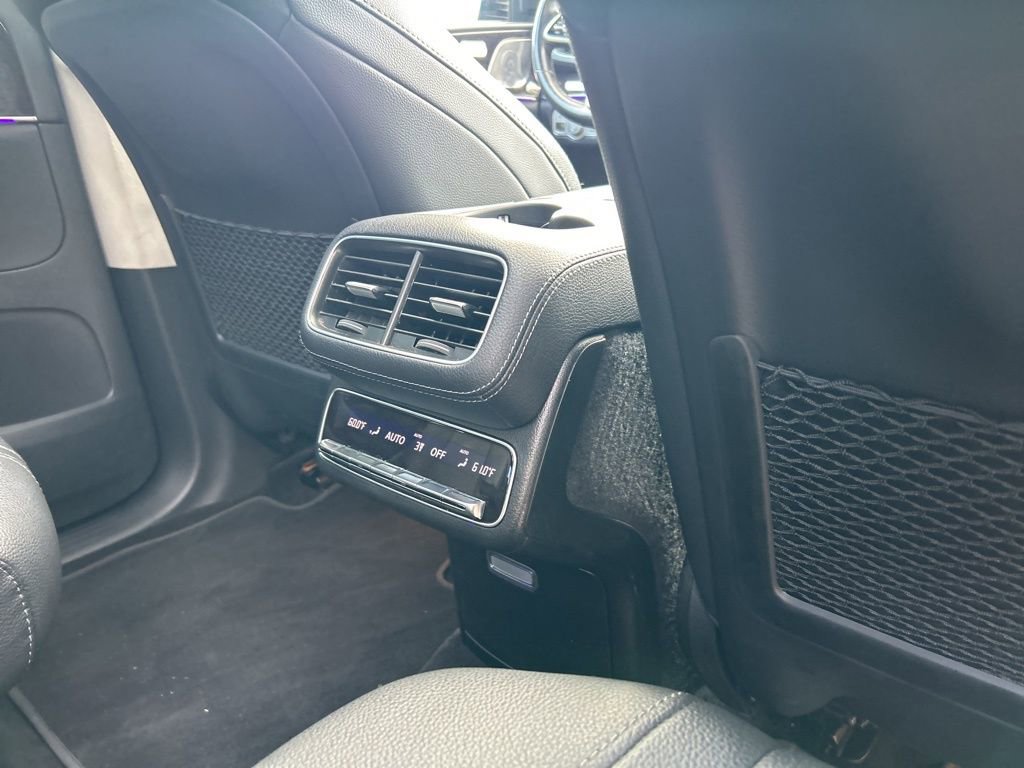 Used 2023 Mercedes-Benz GLS 450 4MATIC image 47