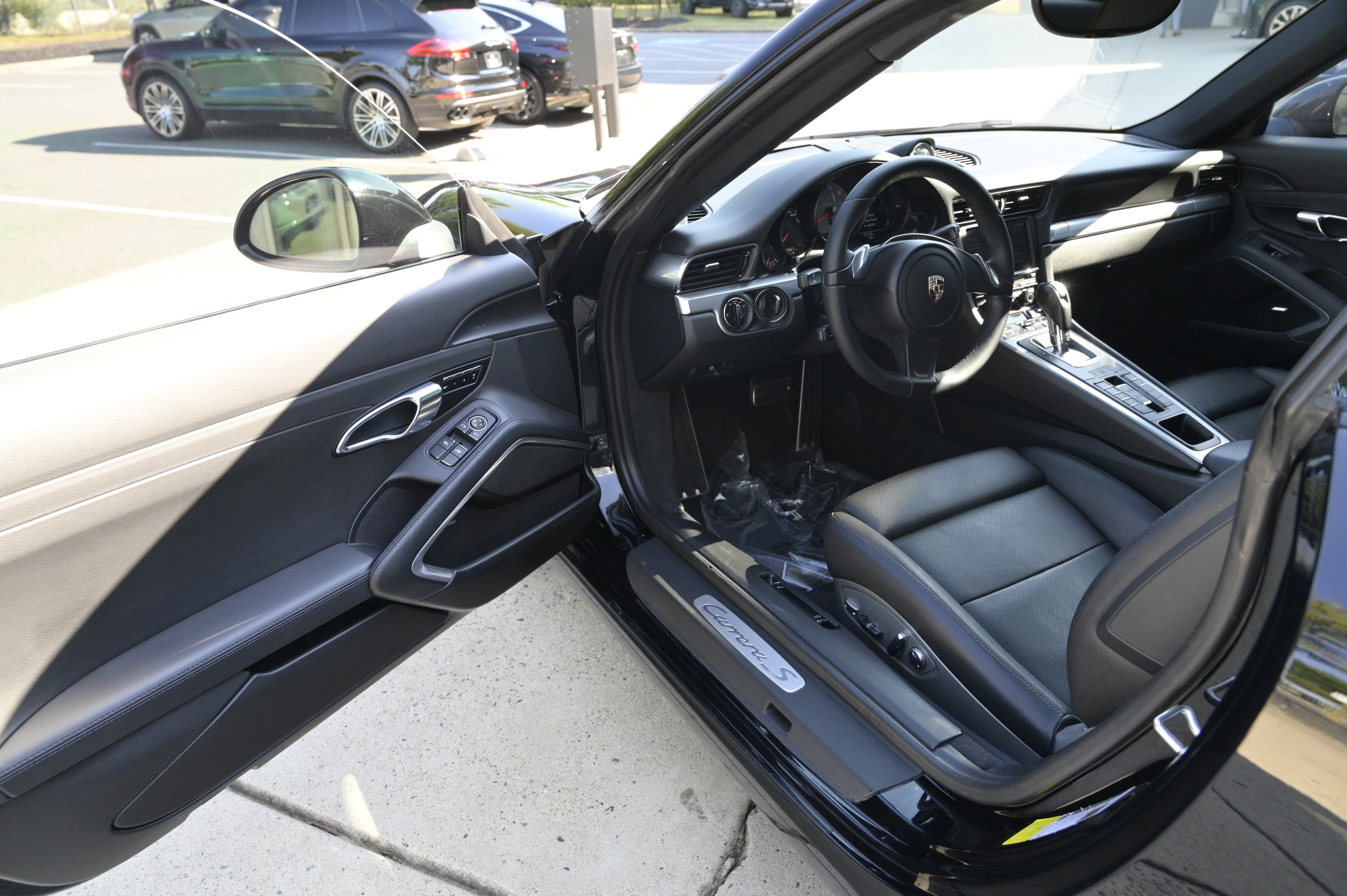 Used 2013 Porsche 911 Carrera S image 15