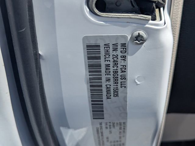 Used 2024 Chrysler Pacifica Touring-L FWD image 33
