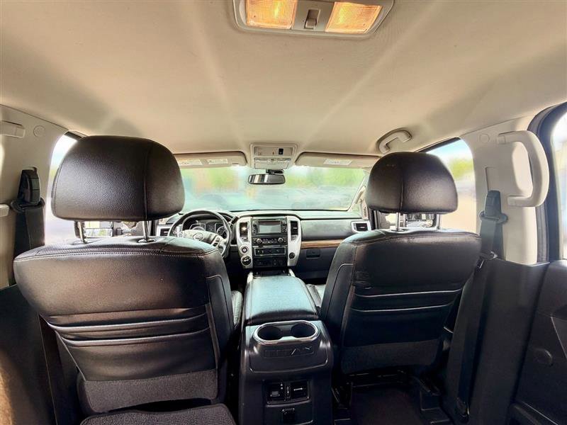 Used 2016 Nissan Titan SL AWD/4WD image 22