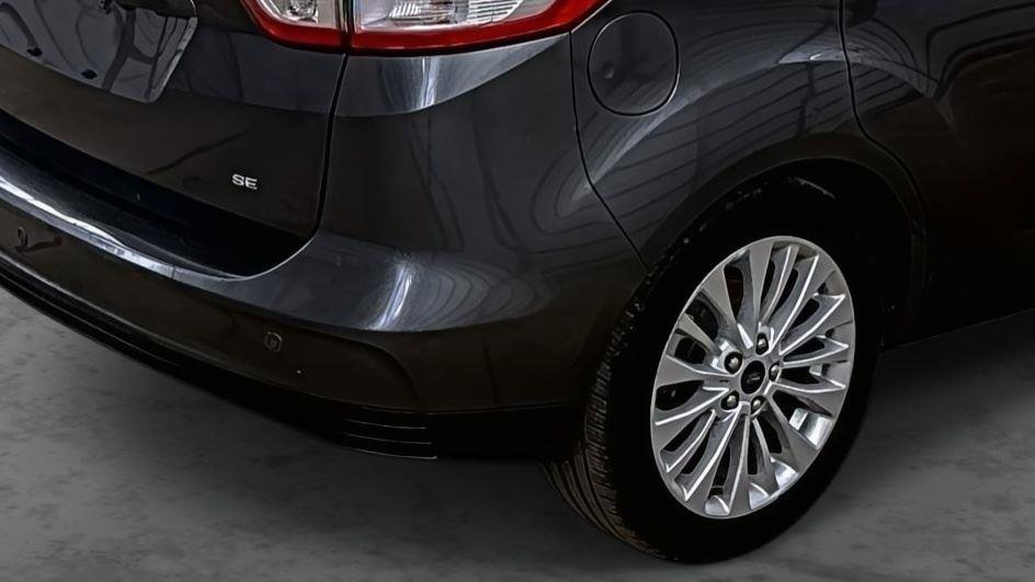 Used 2017 Ford C-MAX Energi SE w/ Equipment Group 401A image 12