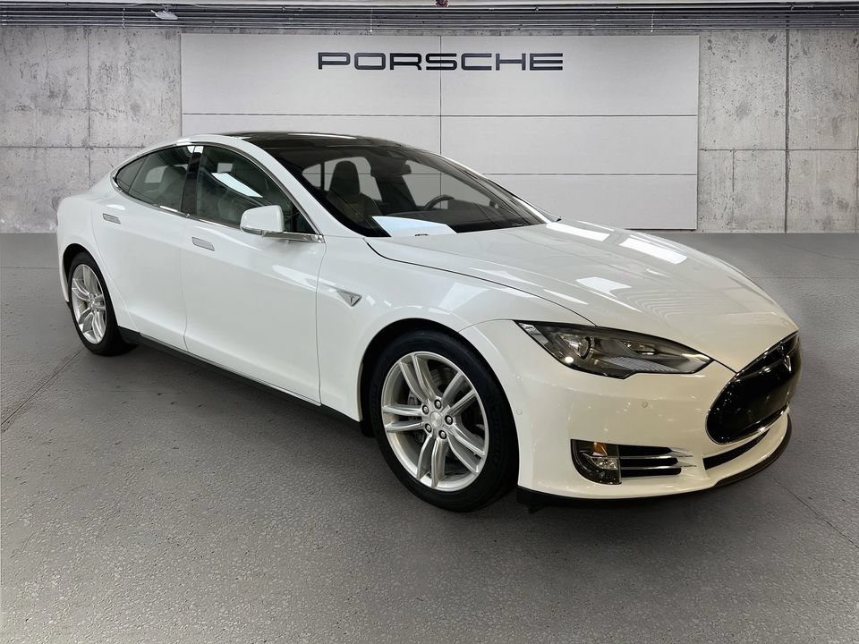 Used 2015 Tesla Model S 85D AWD/4WD image 7