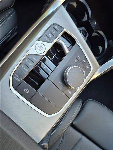 New 2026 BMW 430i xDrive w/ M Sport Package AWD/4WD image 9
