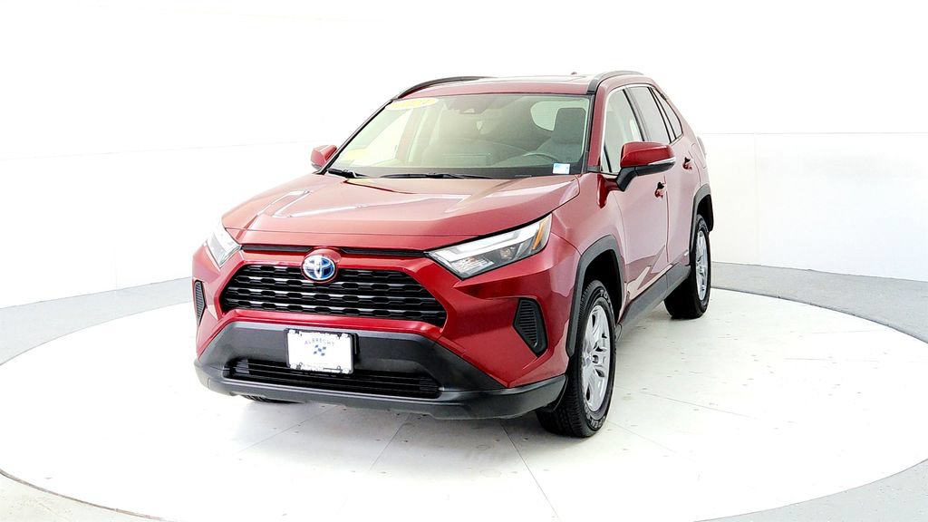 Certified 2024 Toyota RAV4 XLE w/ Convenience Package AWD/4WD image 2