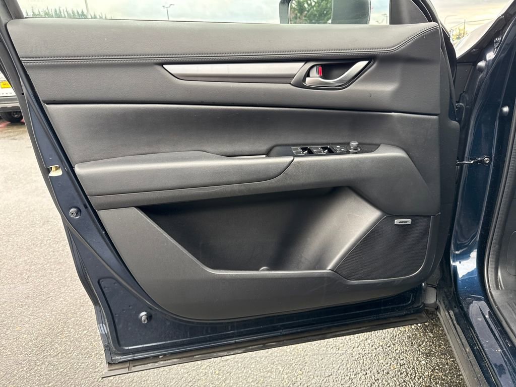 Used 2019 MAZDA CX-5 Touring image 17