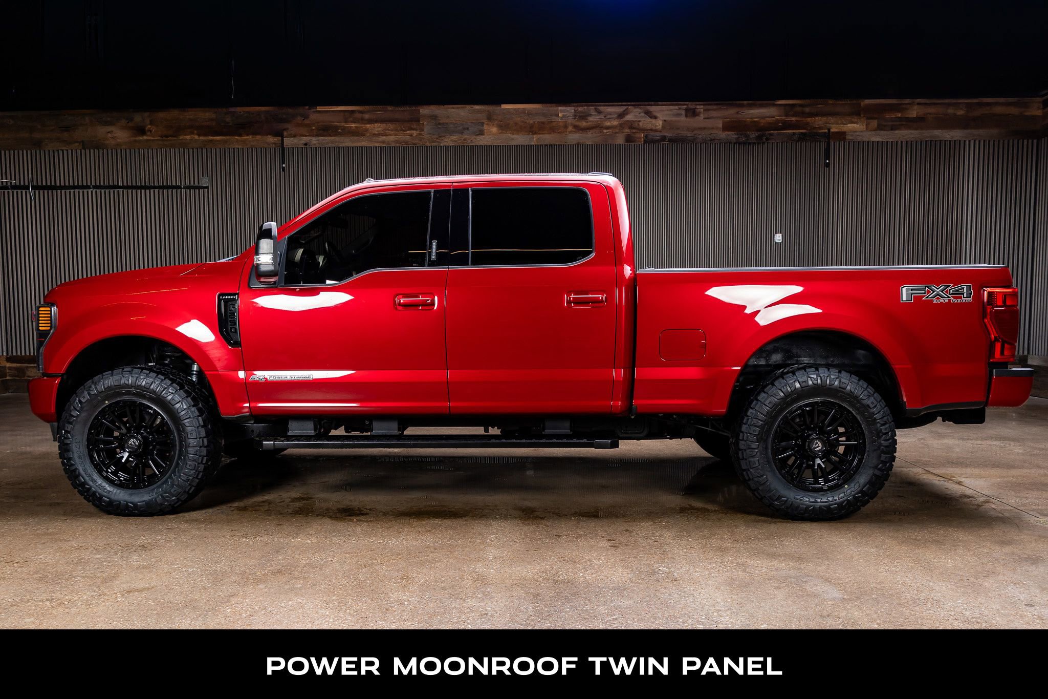 Used 2022 Ford F250 Lariat w/ Black Appearance Package image 6