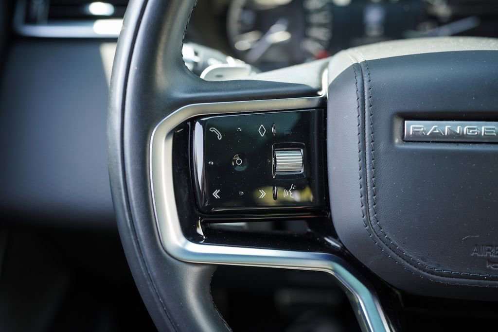 Used 2022 Land Rover Range Rover Velar R-Dynamic S AWD/4WD image 29
