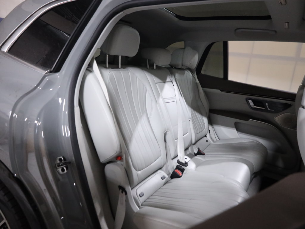 Used 2023 Mercedes-Benz EQS 450+ 4MATIC SUV image 52