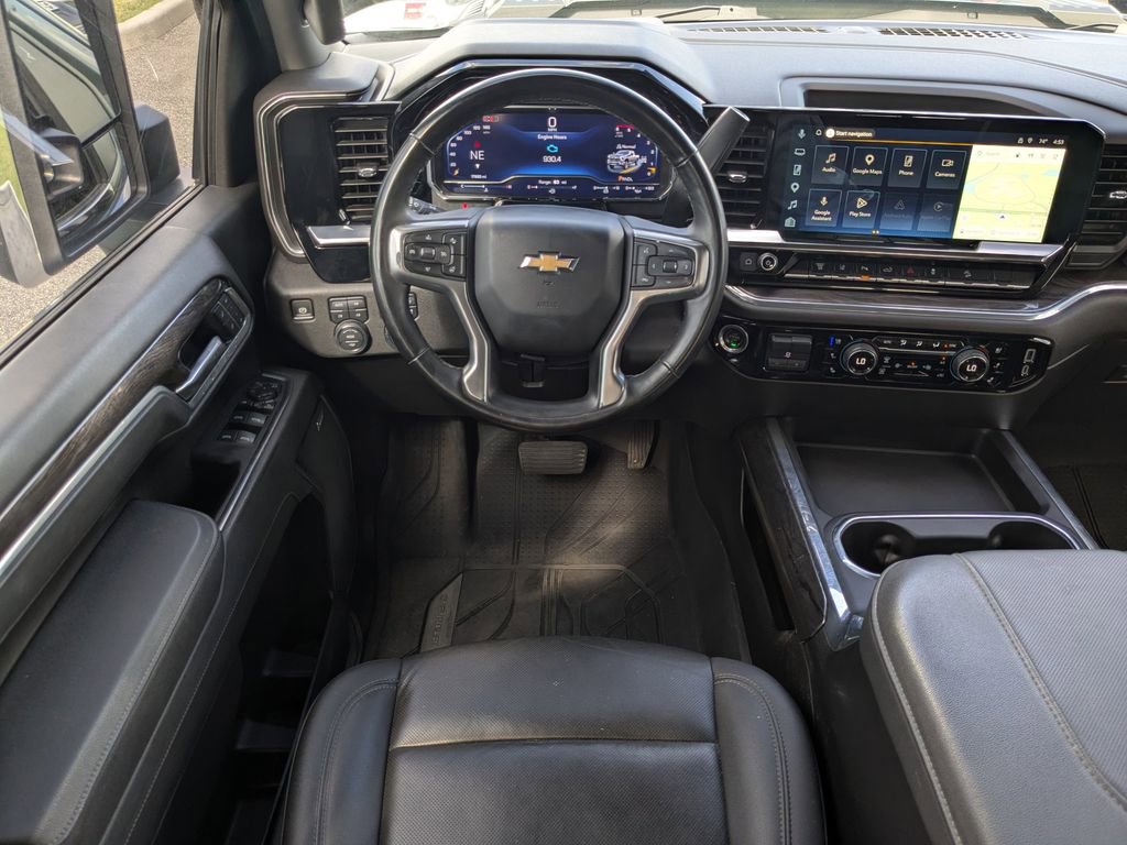 Certified 2025 Chevrolet Silverado 2500 LTZ w/ LTZ Convenience Package image 19