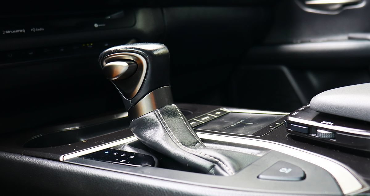 Used 2019 Lexus UX 200 w/ Premium Package FWD image 51