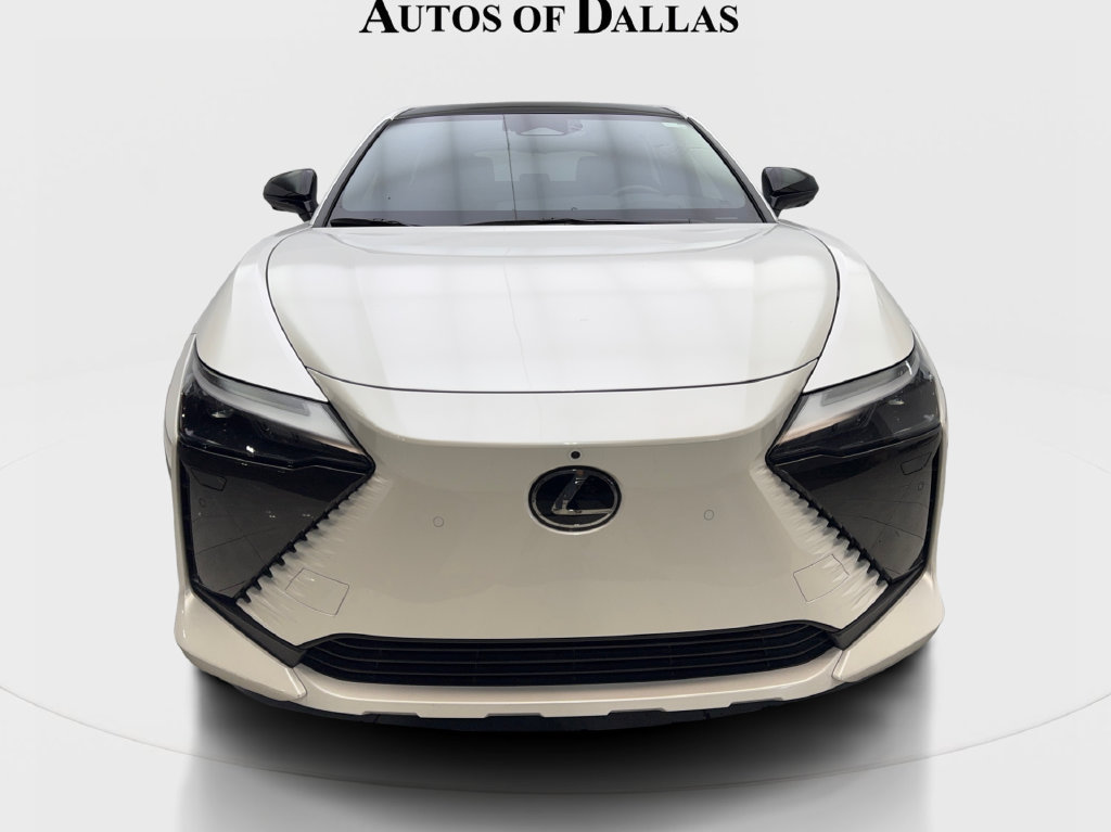 Used 2024 Lexus RZ 300e Premium w/ Technology Package FWD image 4
