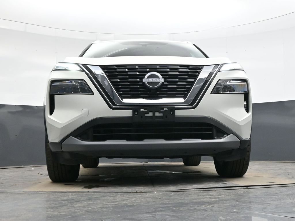 Used 2023 Nissan Rogue SV w/ SV Premium Package image 42