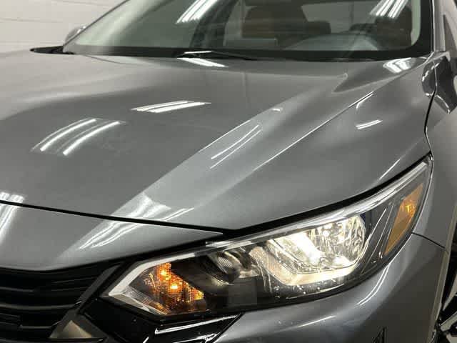 Used 2025 Nissan Sentra SV w/ SV Premium Package FWD image 31