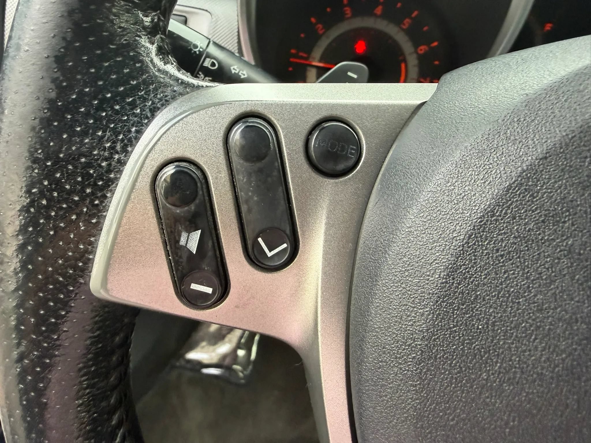 Used 2015 Scion tC FWD image 25