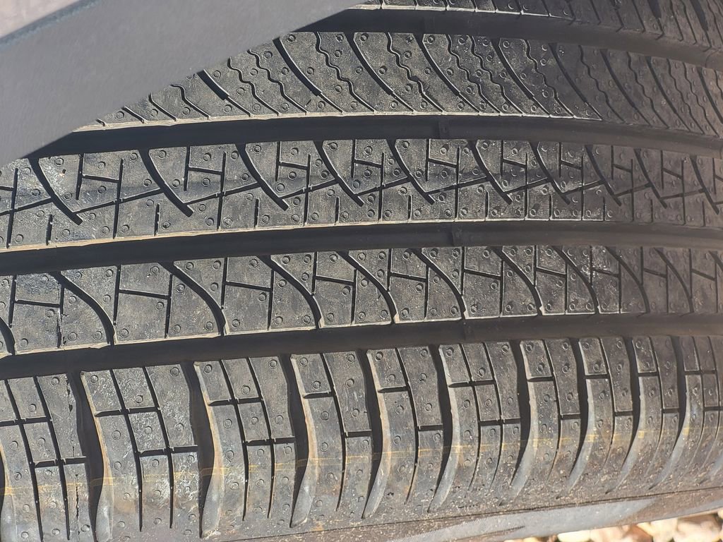 New 2025 Volkswagen ID.4 Pro AWD/4WD image 38