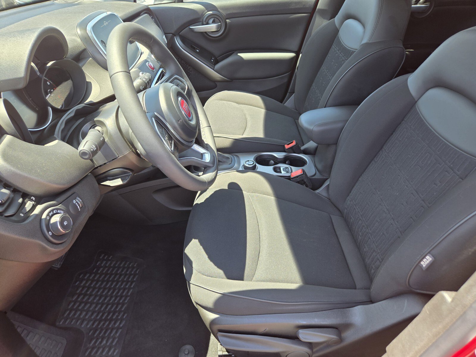 Used 2023 FIAT 500X Pop w/ Comfort Group image 10