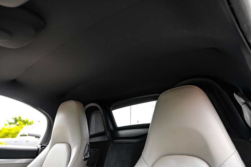 Used 2018 Porsche 718 Boxster S RWD image 32