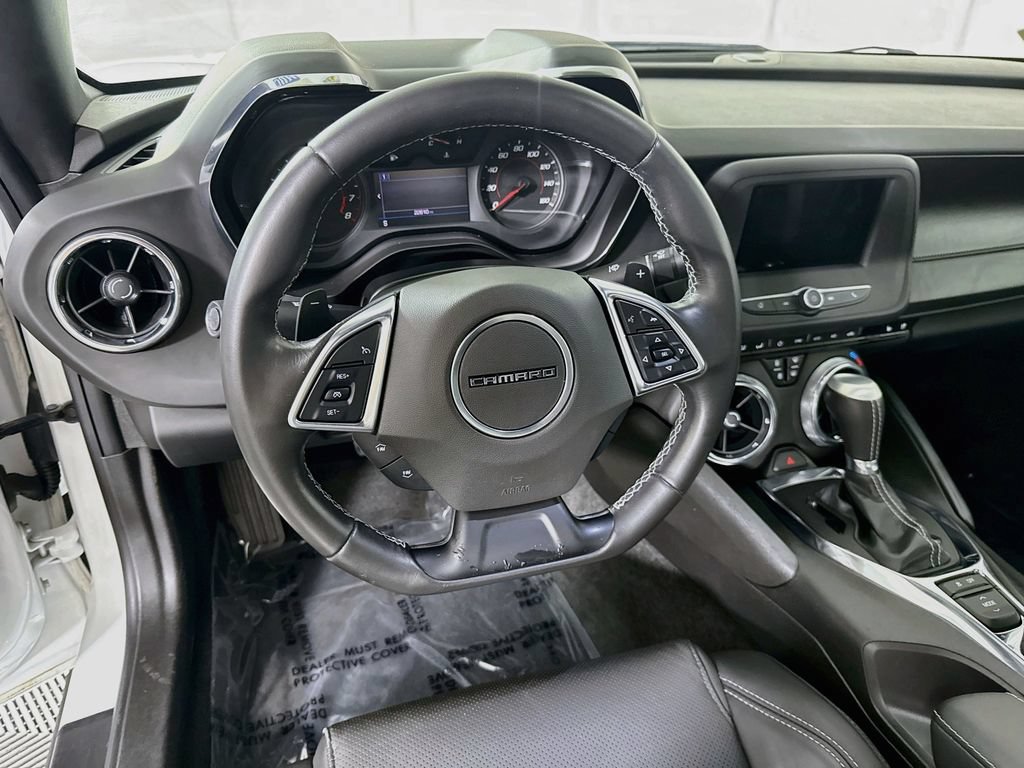 Used 2019 Chevrolet Camaro LT RWD image 3