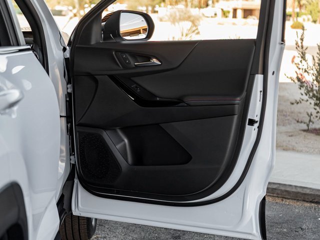 Used 2026 Chevrolet Equinox RS image 24