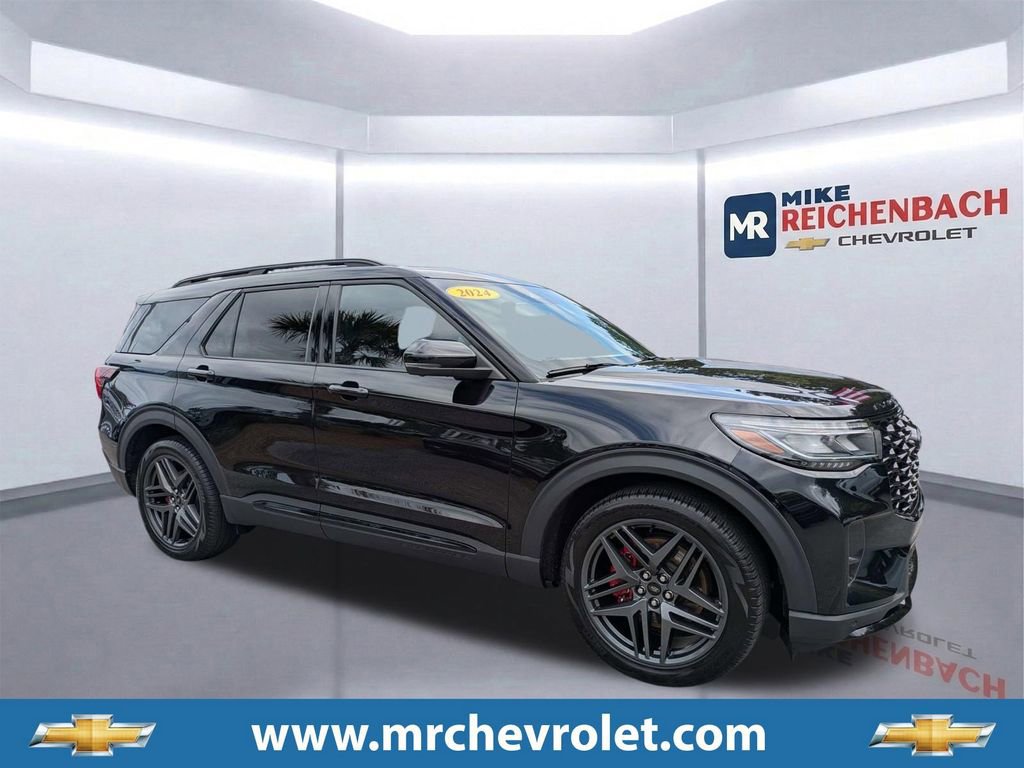 Used 2025 Ford Explorer ST