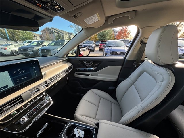 New 2026 Lincoln Corsair Premiere image 23