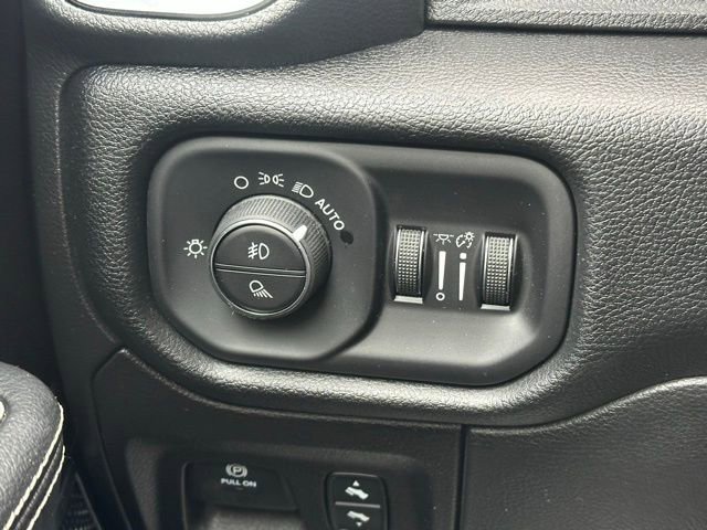 Used 2022 RAM 1500 Laramie image 21