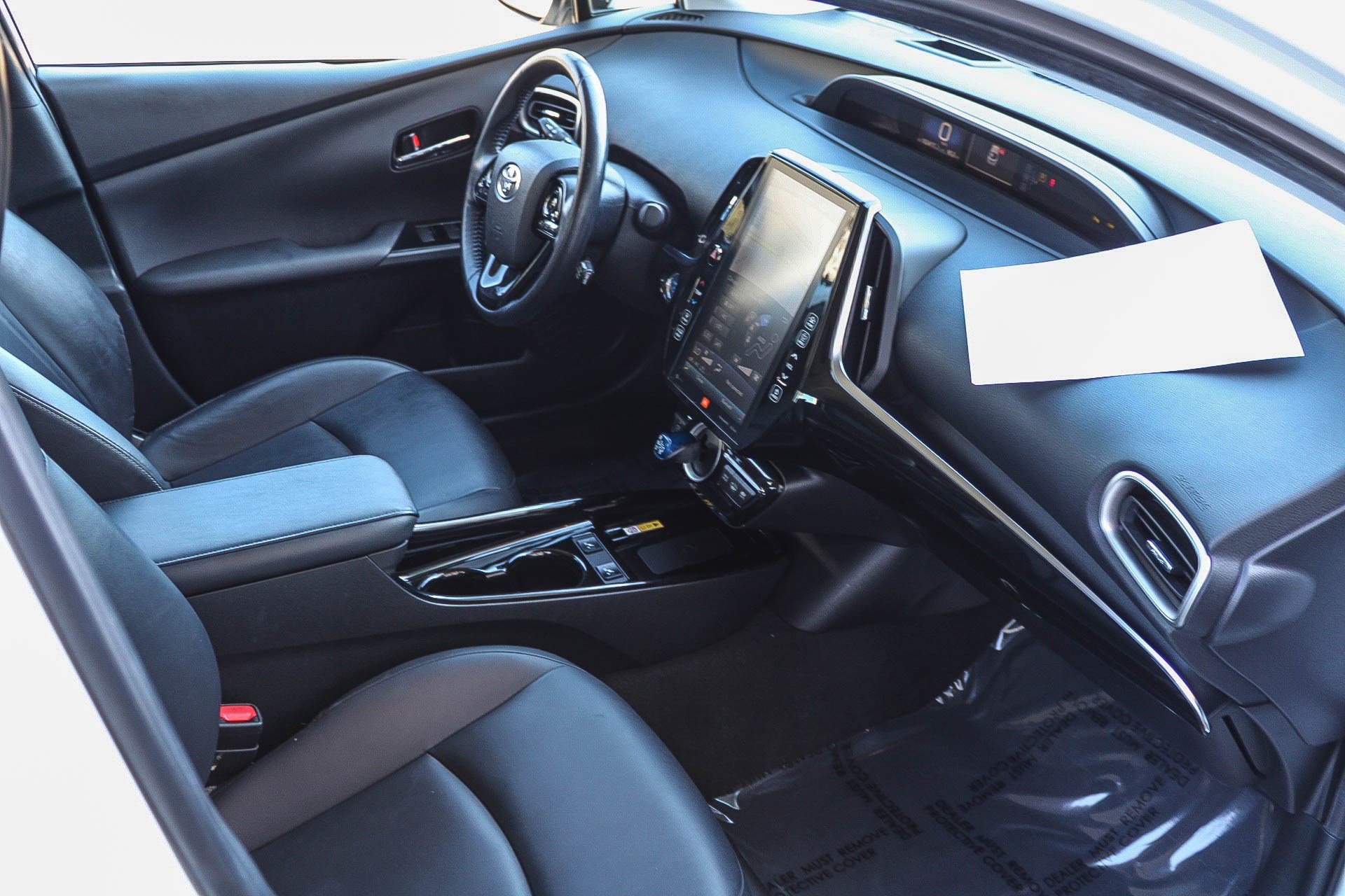 Certified 2021 Toyota Prius Prime Limited FWD image 18