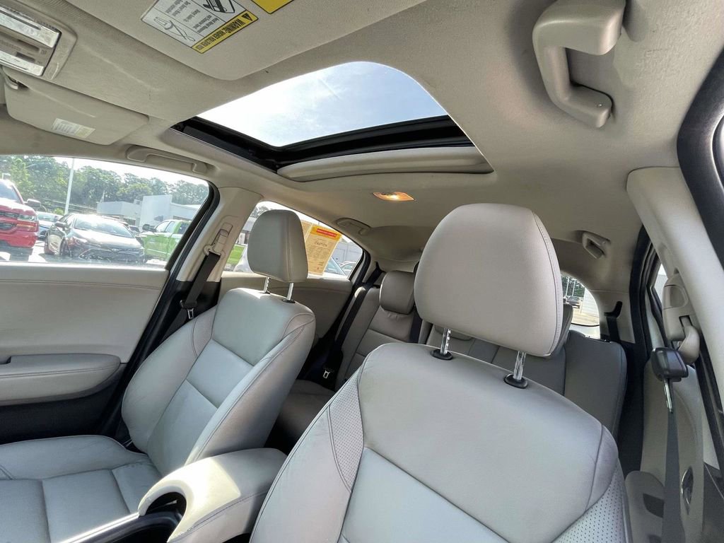 Used 2017 Honda HR-V EX-L image 19