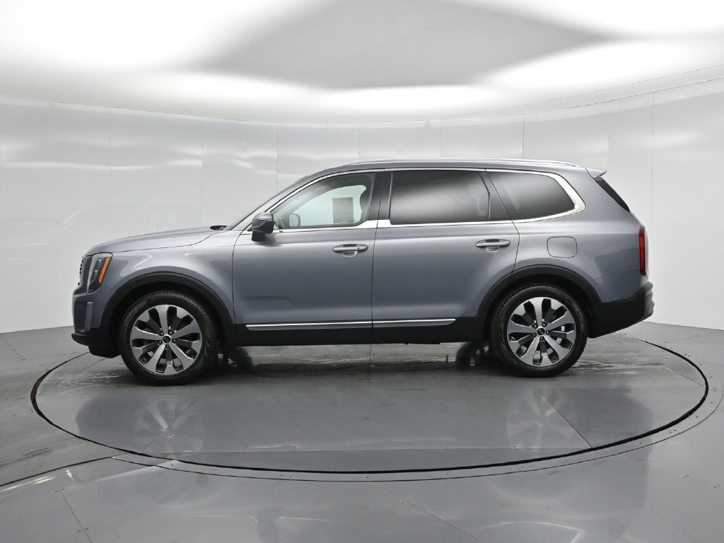 Used 2021 Kia Telluride EX w/ EX Premium Package FWD image 30