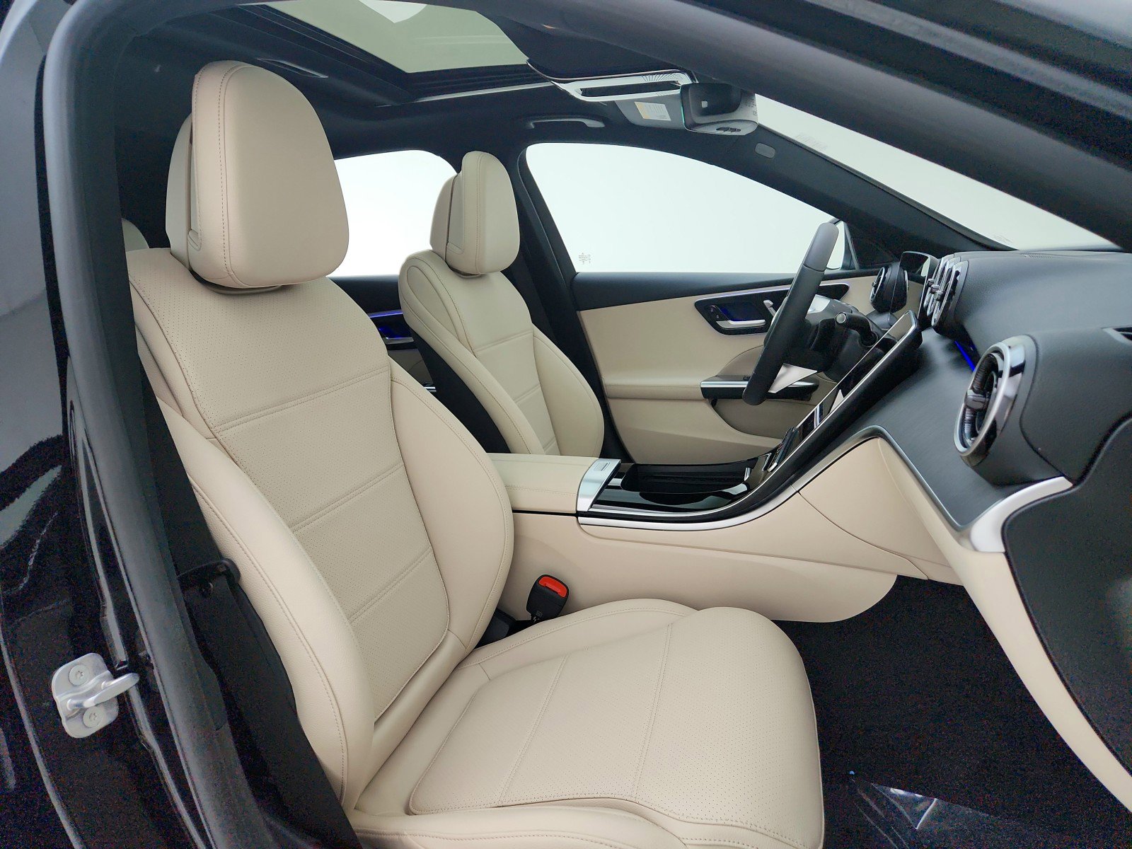 Certified 2025 Mercedes-Benz C 300 Sedan image 14