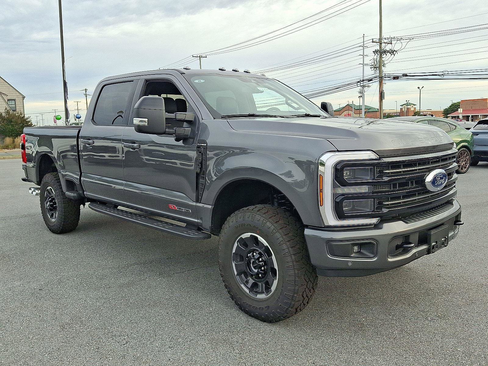 New 2026 Ford F350 Platinum w/ Tremor Off-Road Package image 2