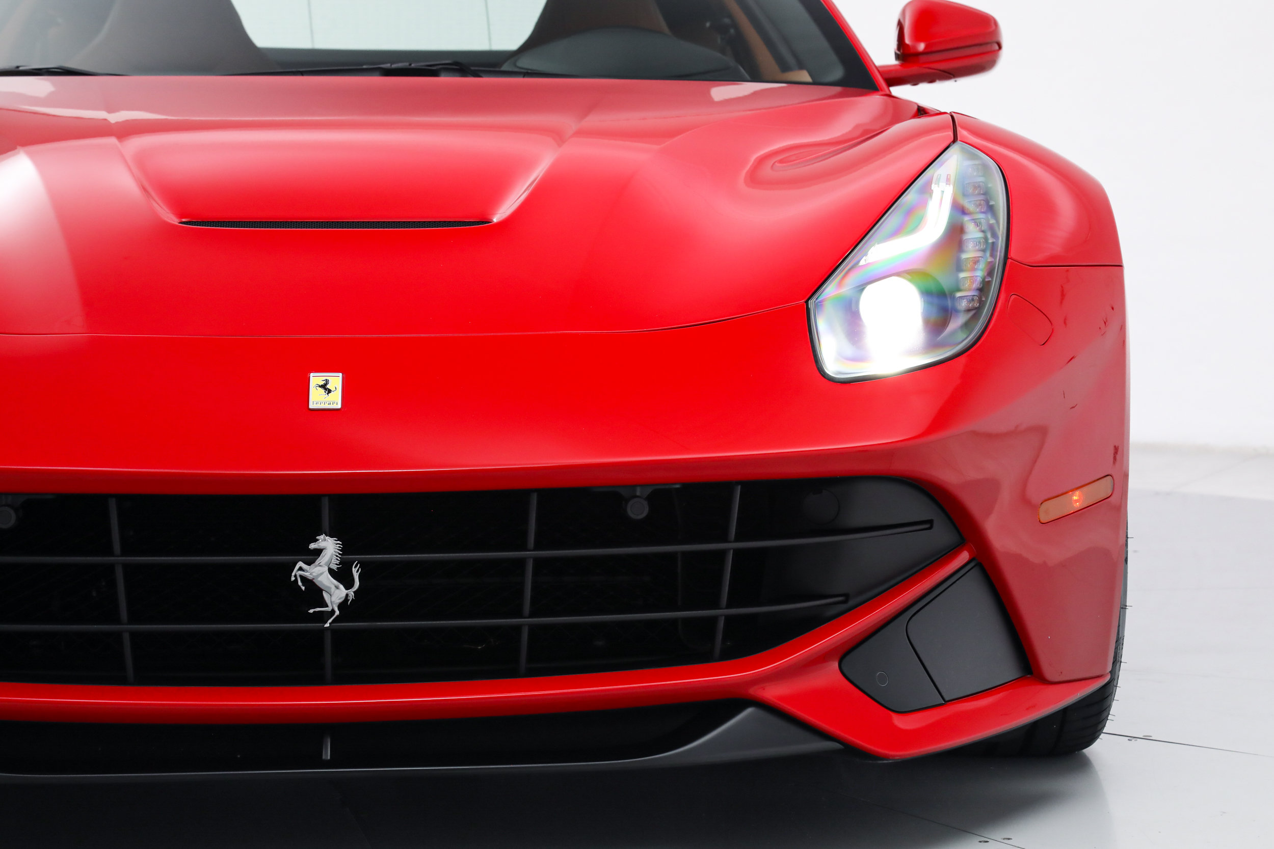 Certified 2014 Ferrari F12 Berlinetta RWD image 13