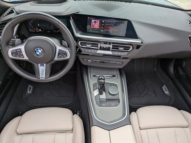Used 2023 BMW Z4 sDrive30i w/ Premium Package image 15