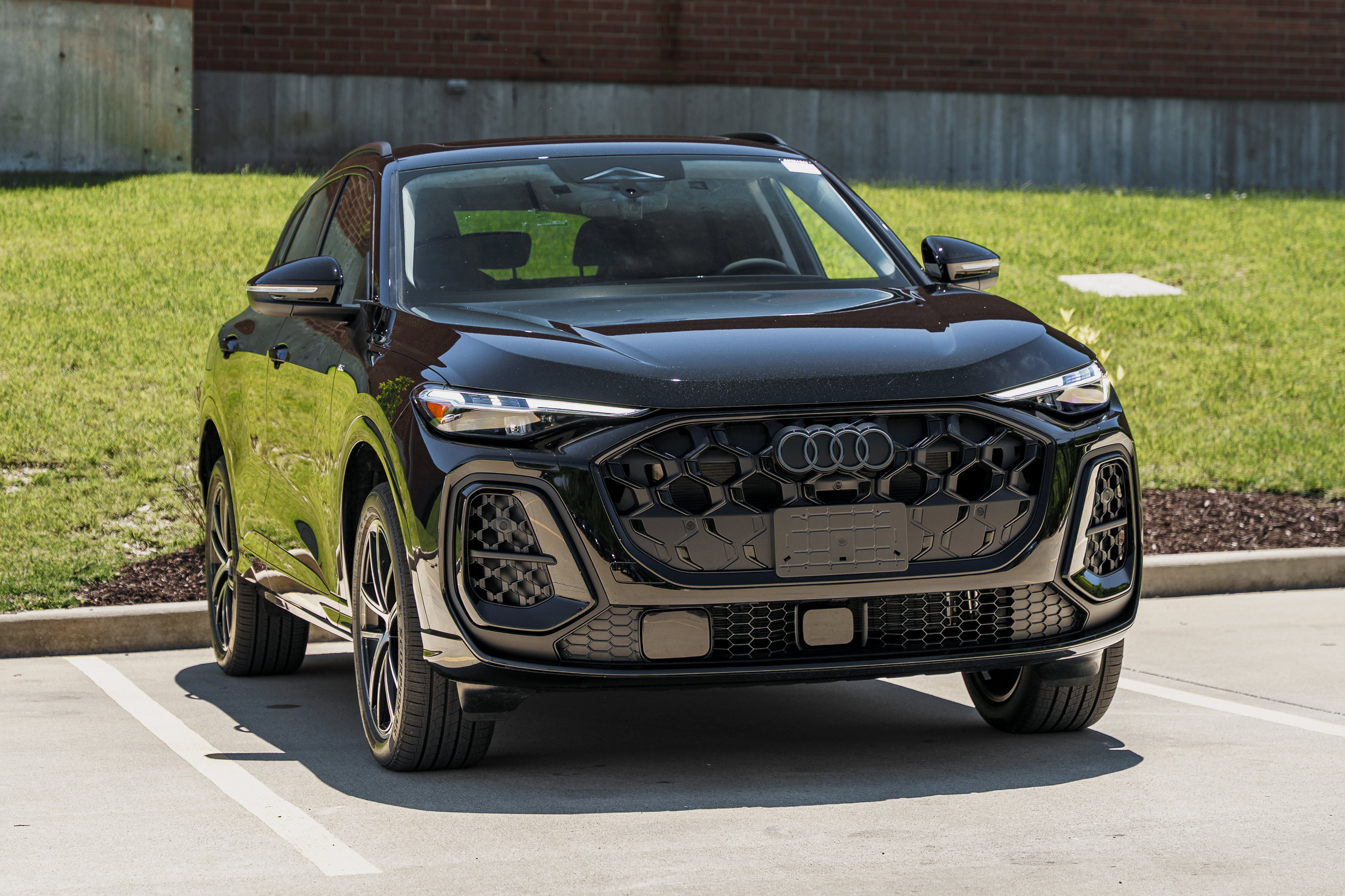 New 2026 Audi Q5 Premium AWD/4WD image 2