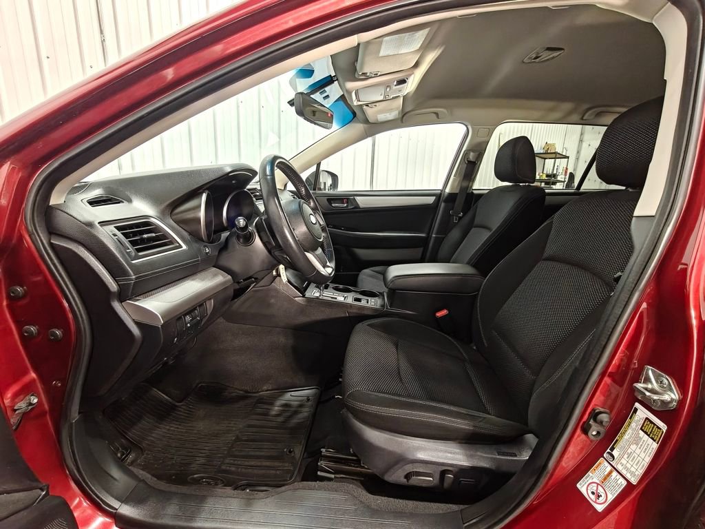 Used 2018 Subaru Outback 2.5i Premium AWD/4WD image 24