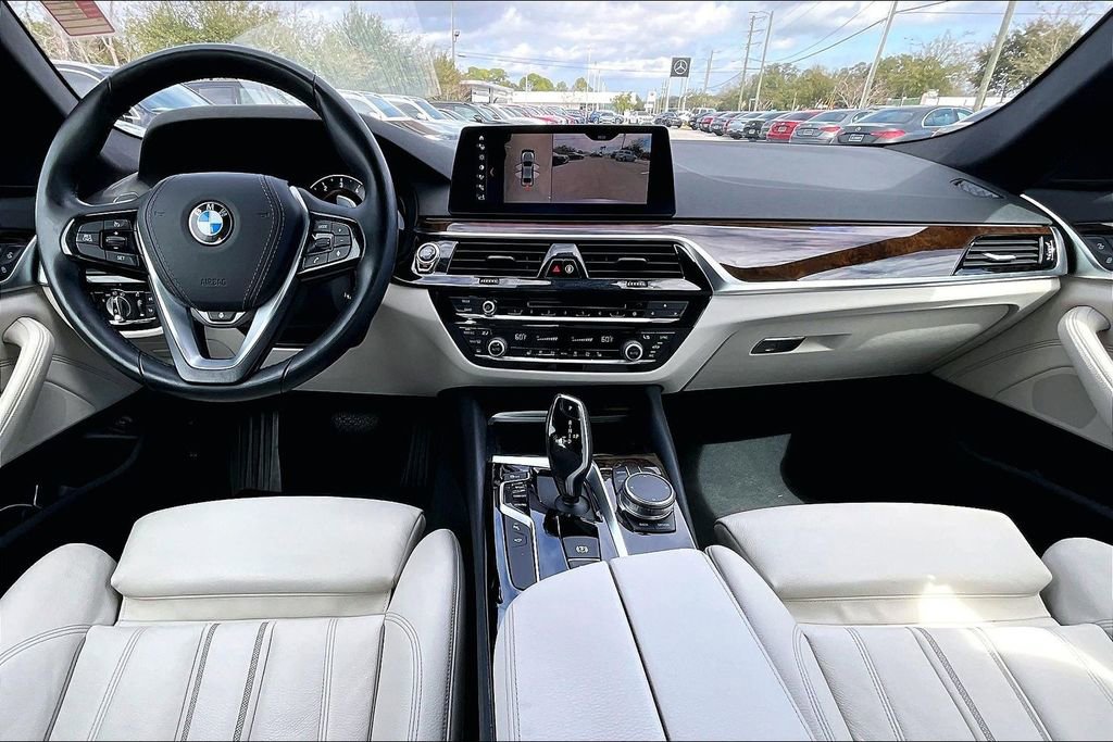 Used 2019 BMW 540i w/ Convenience Package image 7