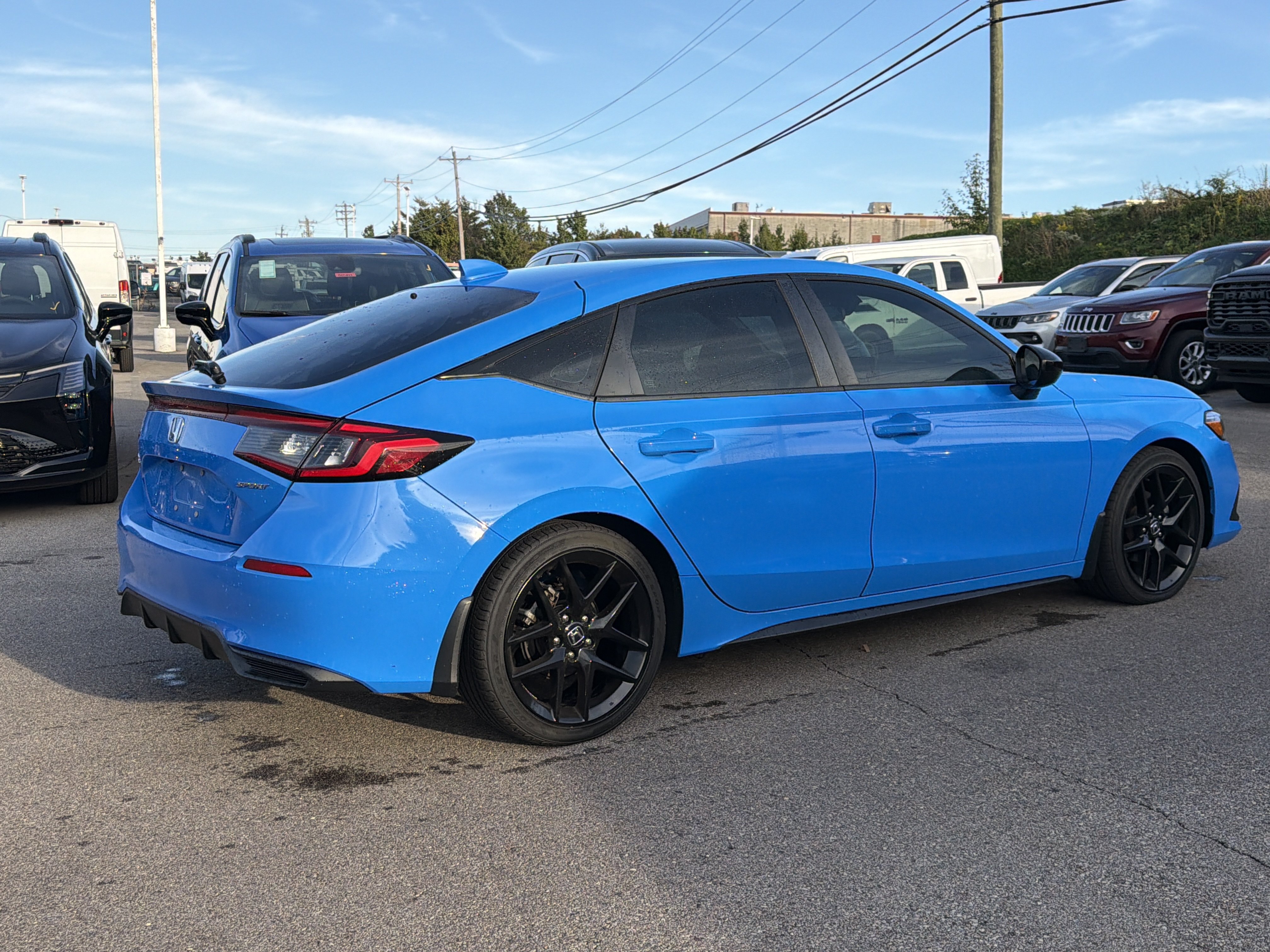 Used 2024 Honda Civic Sport image 9